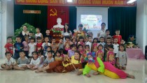 Bé Vui đón tết trung thu năm 2022 tại trường mầm non Kim Thư