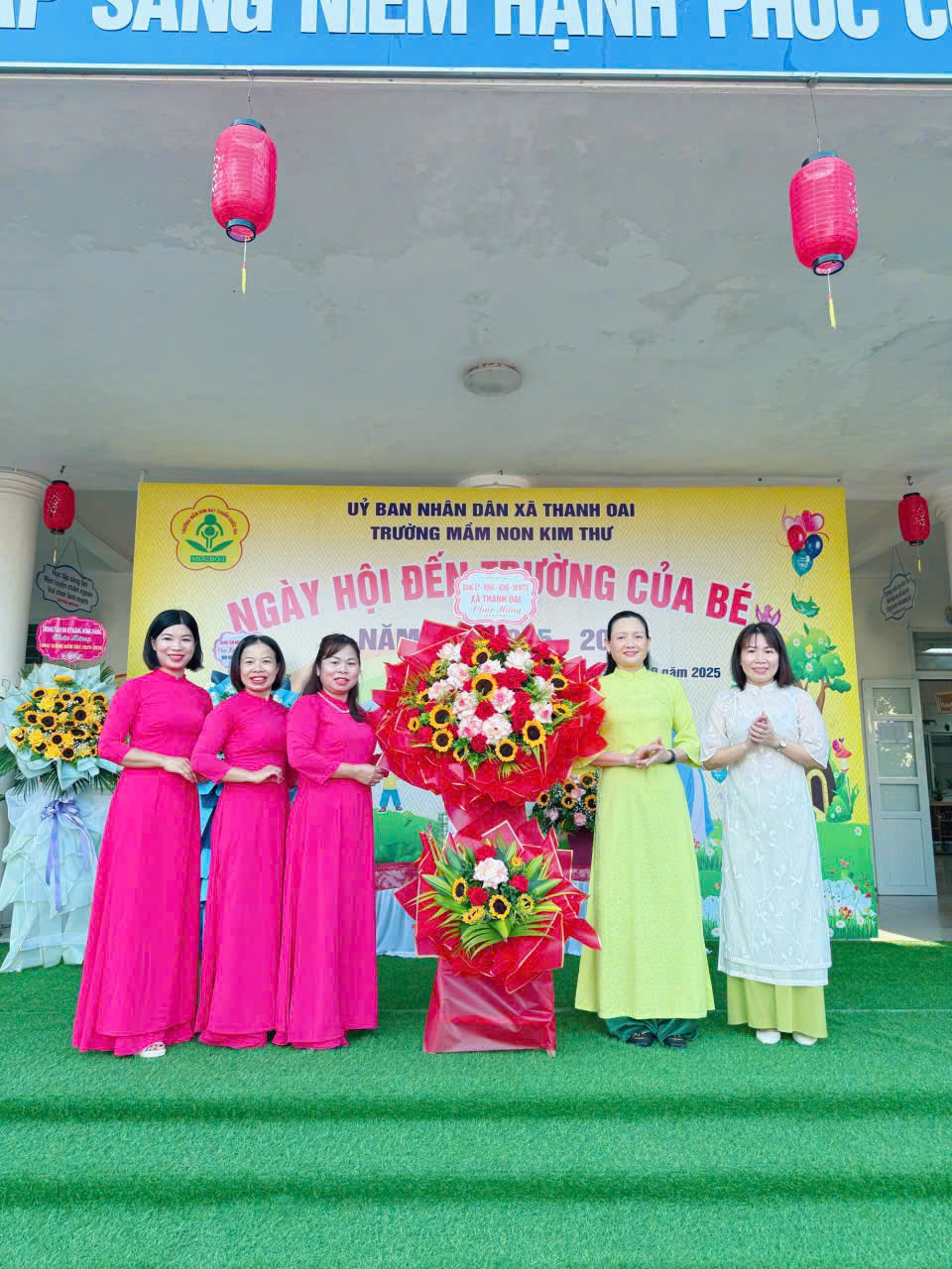 NGÀY HỘI ĐẾN TRƯỜNG CỦA BÉ. NĂM HỌC 2025 - 2026 TRƯỜNG MẦM NON KIM THƯ